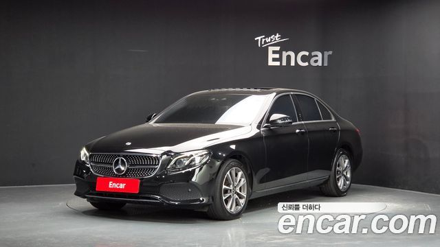 Mercedes-Benz E-Class (W213) E300 4MATIC Avnatgarde