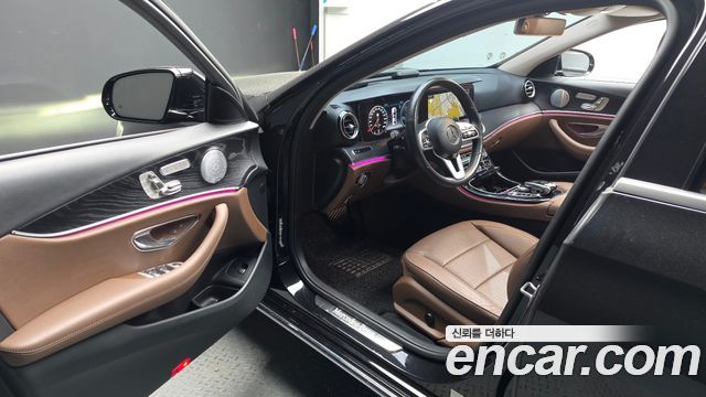Mercedes-Benz E-Class (W213) E300 4MATIC Avnatgarde 2019 — фото 10