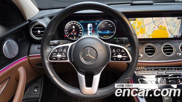 Mercedes-Benz E-Class (W213) E300 4MATIC Avnatgarde 2019 — фото 12