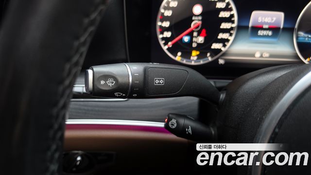 Mercedes-Benz E-Class (W213) E300 4MATIC Avnatgarde 2019 — фото 17