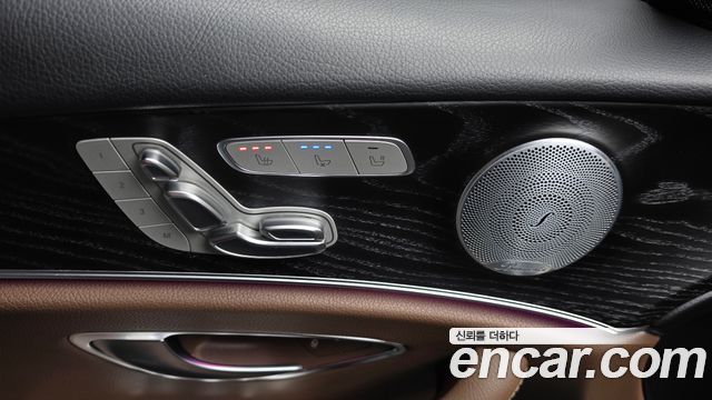 Mercedes-Benz E-Class (W213) E300 4MATIC Avnatgarde 2019 — фото 27