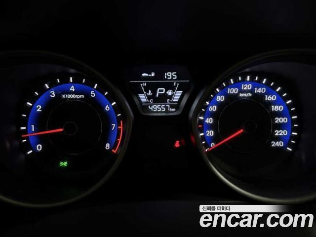 Hyundai Avante 1.6 GDi Style 2014 — фото 10
