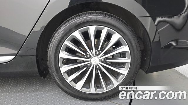 Hyundai Grandeur (HG) HG300 Premium 2014 — фото 21