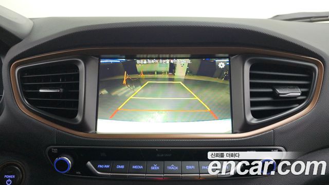 Hyundai Ioniq Electric N 2017 — фото 15