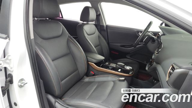 Hyundai Ioniq Electric N 2017 — фото 18