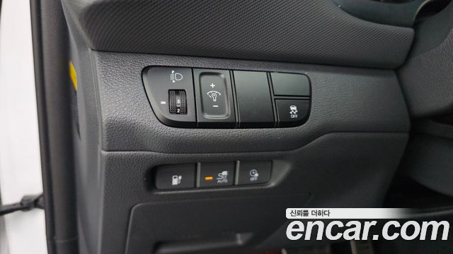 Hyundai Ioniq Electric N 2017 — фото 20