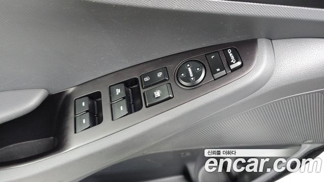 Hyundai Ioniq Electric N 2017 — фото 29