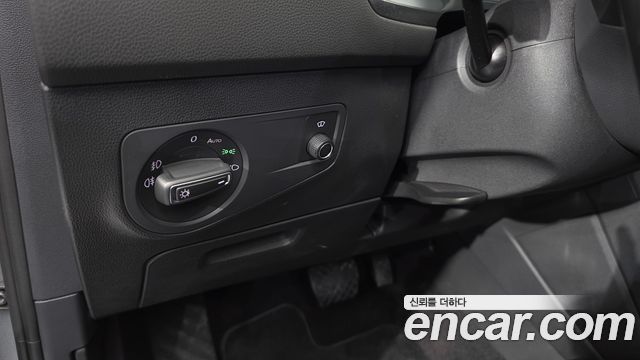 Volkswagen Tiguan Allspace 2.0 TDI Prestige 2020 — фото 28