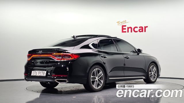 Hyundai Grandeur (IG) 2.4 Premium 2018 — фото 2