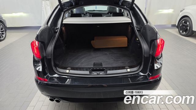 BMW 5 Series GT (F07) GT 30d xDrive 2015 — фото 24