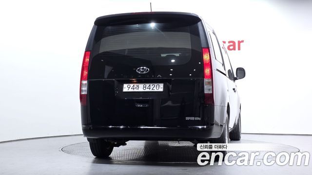 Hyundai Staria Cargo 5-Seater Smart 2022 — фото 4