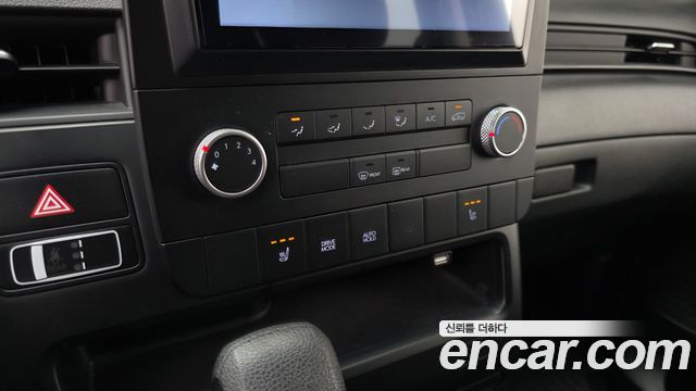 Hyundai Staria Cargo 5-Seater Smart 2022 — фото 17