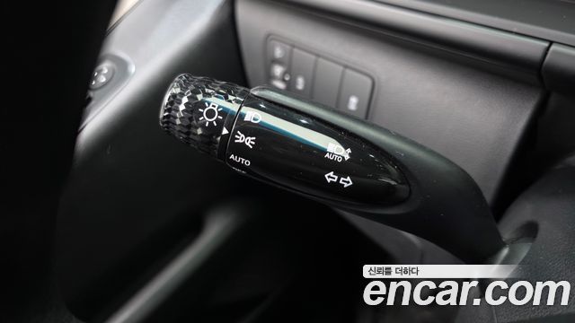 Hyundai Staria Cargo 5-Seater Smart 2022 — фото 19