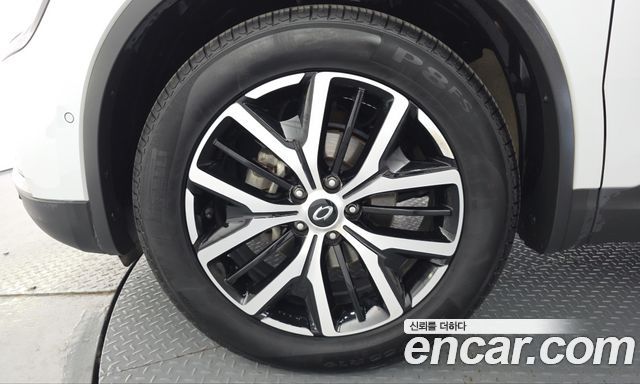 Renault Korea QM6 2.0 LPe RE Signature 2WD 2023 — фото 5