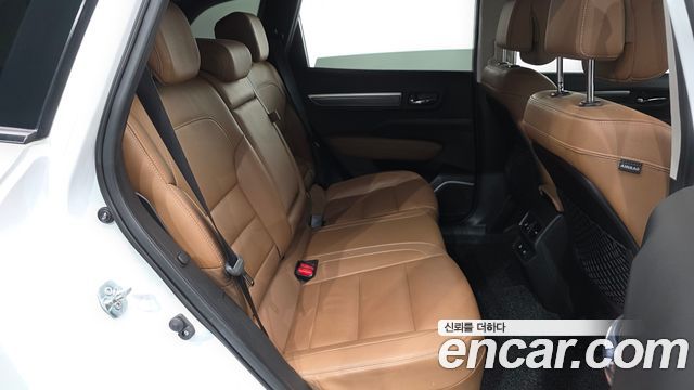 Renault Korea QM6 2.0 LPe RE Signature 2WD 2023 — фото 12
