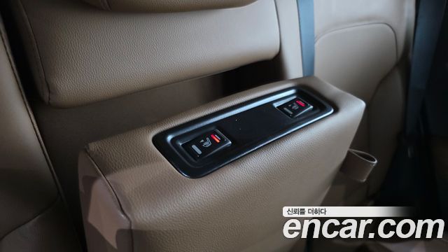 Renault Korea QM6 2.0 LPe RE Signature 2WD 2023 — фото 18