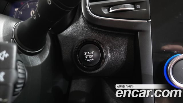 Renault Korea QM6 2.0 LPe RE Signature 2WD 2023 — фото 27
