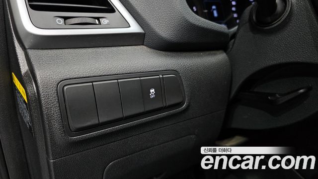 Hyundai Tucson Diesel 2.0 2WD Smart 2018 — фото 28