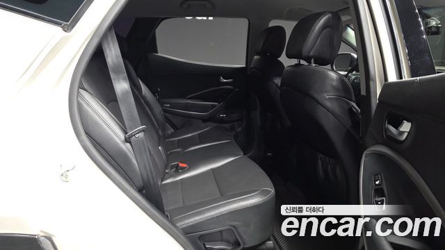 Hyundai Santa Fe (DM) Diesel(e-VGT) 2.0 2WD Premium 2013 — фото 12