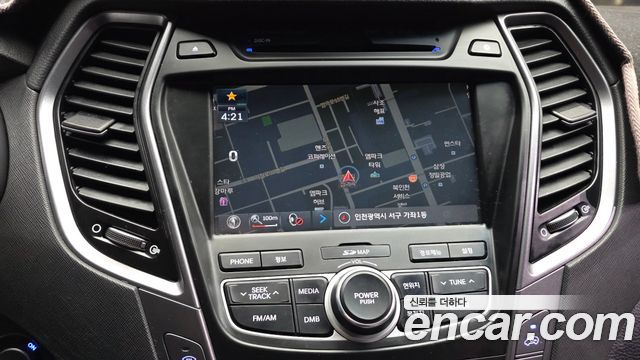 Hyundai Santa Fe (DM) Diesel(e-VGT) 2.0 2WD Premium 2013 — фото 14