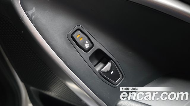 Hyundai Santa Fe (DM) Diesel(e-VGT) 2.0 2WD Premium 2013 — фото 18