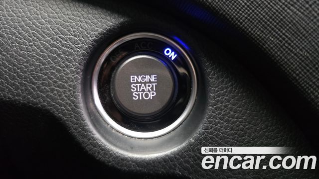 Hyundai Santa Fe (DM) Diesel(e-VGT) 2.0 2WD Premium 2013 — фото 19
