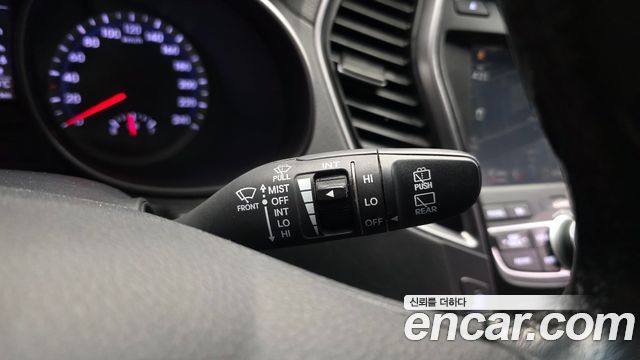 Hyundai Santa Fe (DM) Diesel(e-VGT) 2.0 2WD Premium 2013 — фото 30