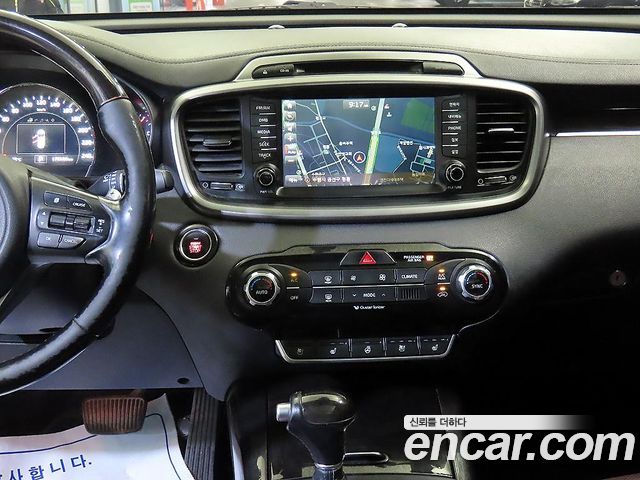 Kia Sorento Diesel 2.2 4WD Noblesse Special 2016 — фото 15