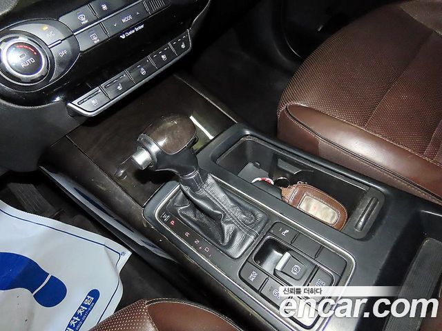 Kia Sorento Diesel 2.2 4WD Noblesse Special 2016 — фото 16