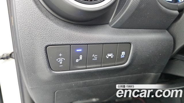 Hyundai Kona 1.6 Turbo 2WD Modern Art 2018 — фото 20