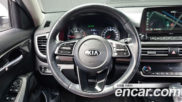 Kia Seltos Diesel 1.6 2WD Signature 2022 — фото 13