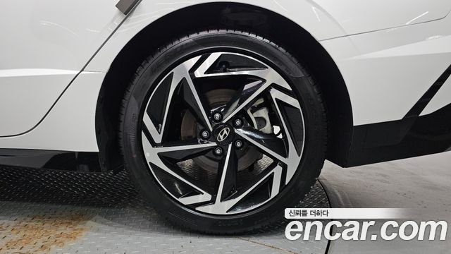 Hyundai Sonata The Edge (DN8) 1.6 Turbo Inspiration 2024 — фото 21