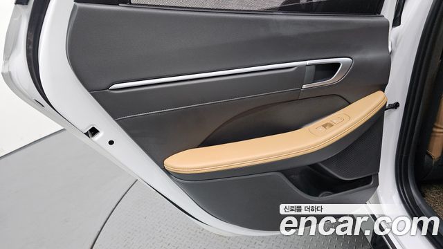 Hyundai Sonata The Edge (DN8) 1.6 Turbo Inspiration 2024 — фото 25
