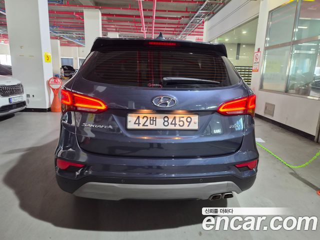 Hyundai Santa Fe The Prime Diesel 2.0 2WD Premium 2018 — фото 4