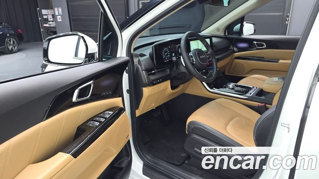 Kia Carnival (IV) Gasoline 9-Seater Signature 2023 — фото 10