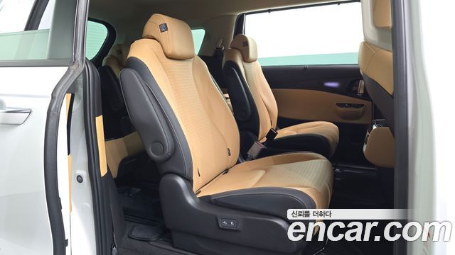 Kia Carnival (IV) Gasoline 9-Seater Signature 2023 — фото 13