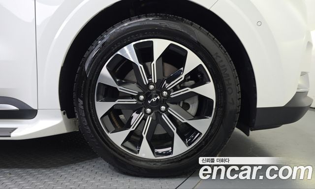 Kia Carnival (IV) Gasoline 9-Seater Signature 2023 — фото 21