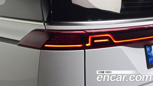 Kia Carnival (IV) Gasoline 9-Seater Signature 2023 — фото 23