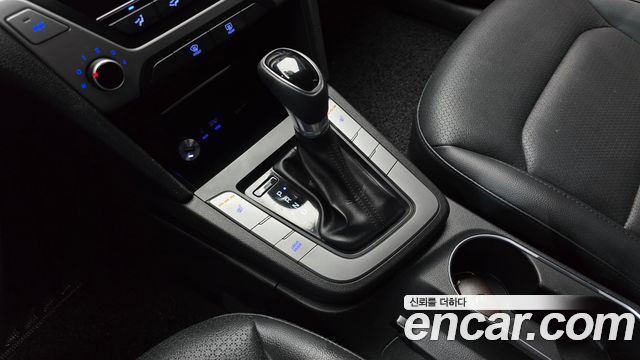 Hyundai Avante (AD) 1.6 GDI Value Plus 2018 — фото 9