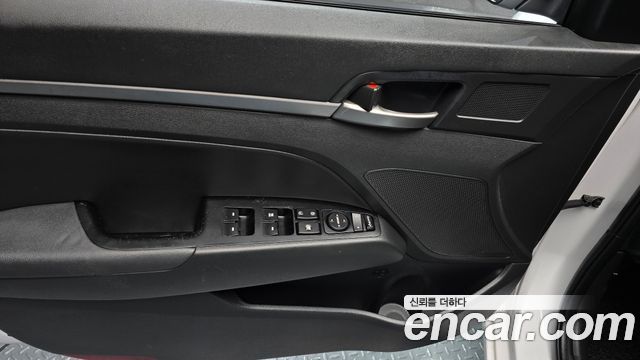 Hyundai Avante (AD) 1.6 GDI Value Plus 2018 — фото 19