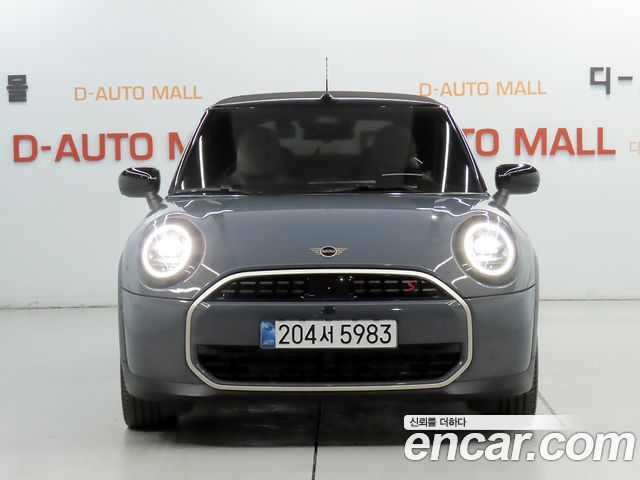 MINI Cooper S Convertible (IV) Favoured 2025 — фото 3