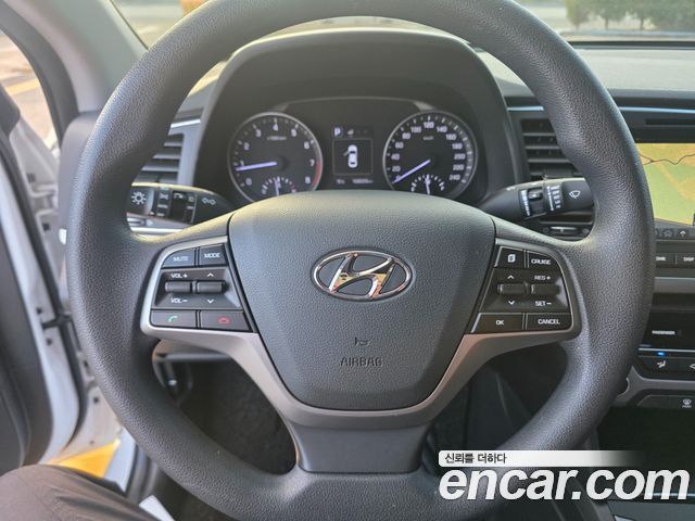Hyundai Avante (AD) 1.6 GDI Value Plus 2017 — фото 20