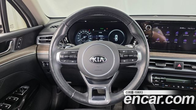 Kia K5 (III) 2.0 Signature 2020 — фото 17