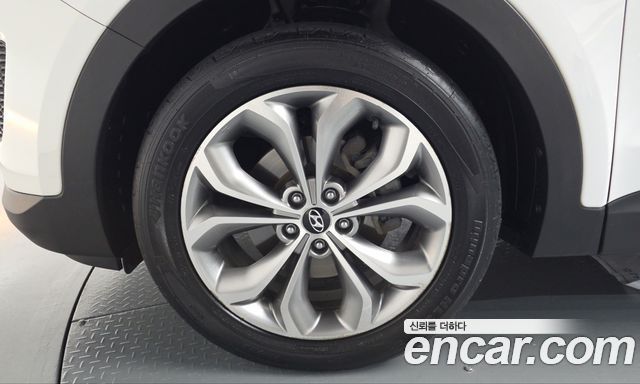 Hyundai Santa Fe (DM) Diesel(e-VGT) 2.0 2WD Exclusive 2013 — фото 5