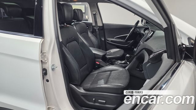 Hyundai Santa Fe (DM) Diesel(e-VGT) 2.0 2WD Exclusive 2013 — фото 26