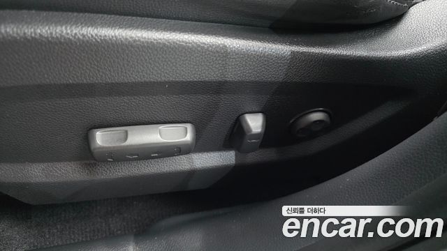 Hyundai Santa Fe (DM) Diesel(e-VGT) 2.0 2WD Exclusive 2013 — фото 32