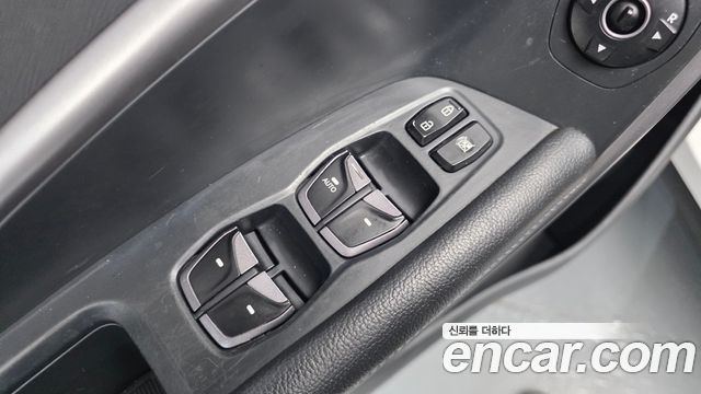 Hyundai Santa Fe (DM) Diesel(e-VGT) 2.0 2WD Exclusive 2013 — фото 34