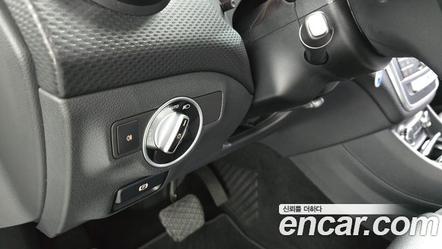 Mercedes-Benz A-Class (W176) A200 2017 — фото 18
