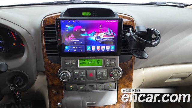 Kia Carnival R Grand Carnival HI Limousine GLX Premium 2014 — фото 14