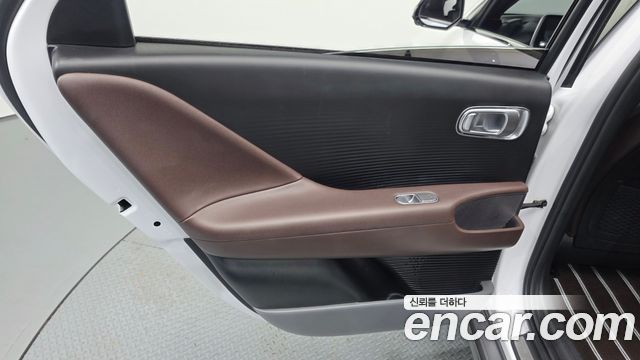 Hyundai Ioniq 6 Long Range AWD Prestige 2023 — фото 25